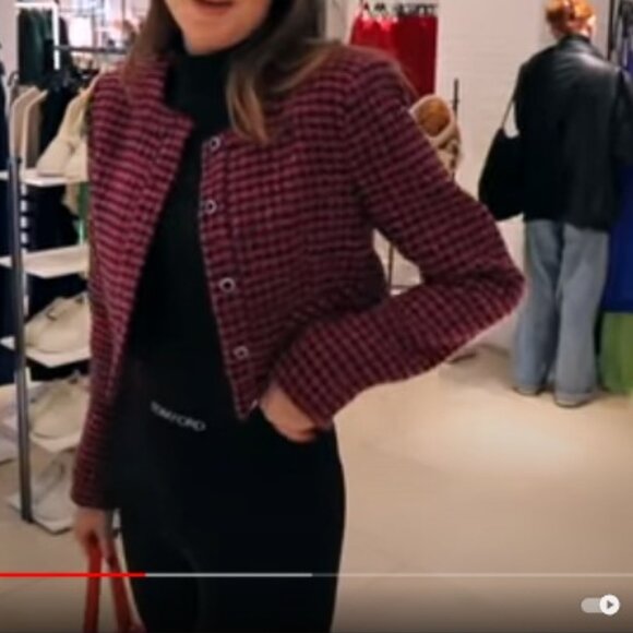 NEW Zara BLOGGER FAVE Tweed Cropped Blazer Jacket Dark Pink Size S Houndstooth - Picture 4 of 10